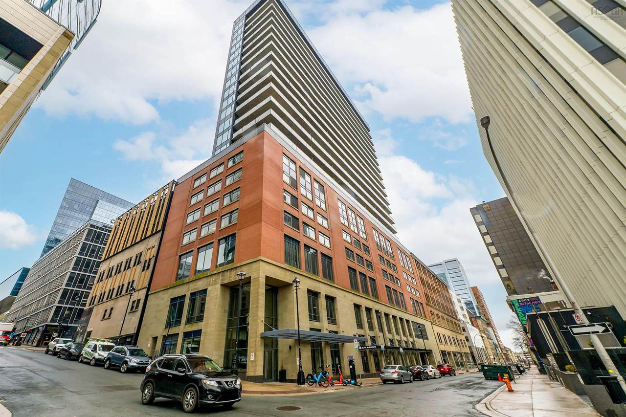 1650 Granville Street - Photo 1