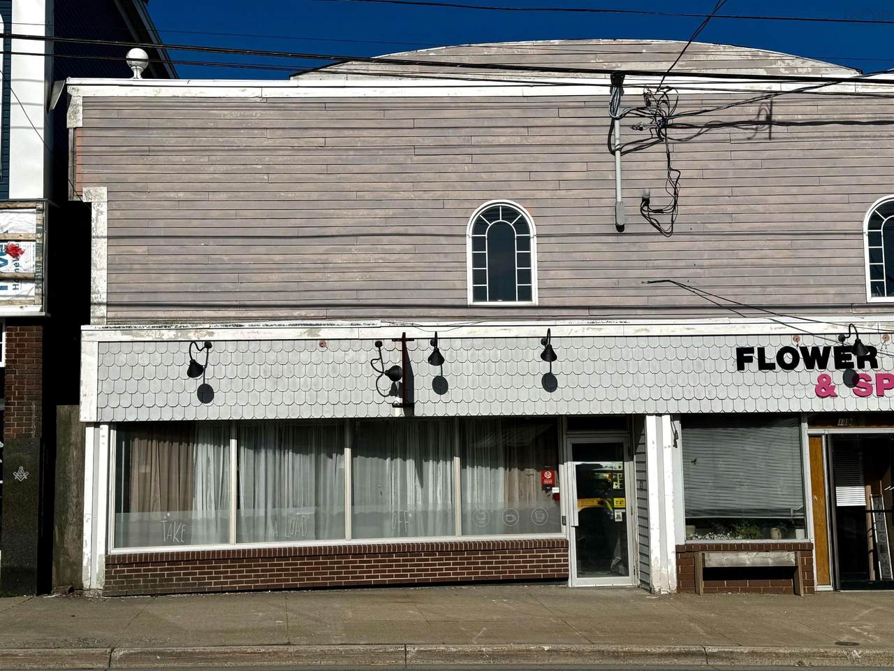 195 Commercial Street - Photo 1