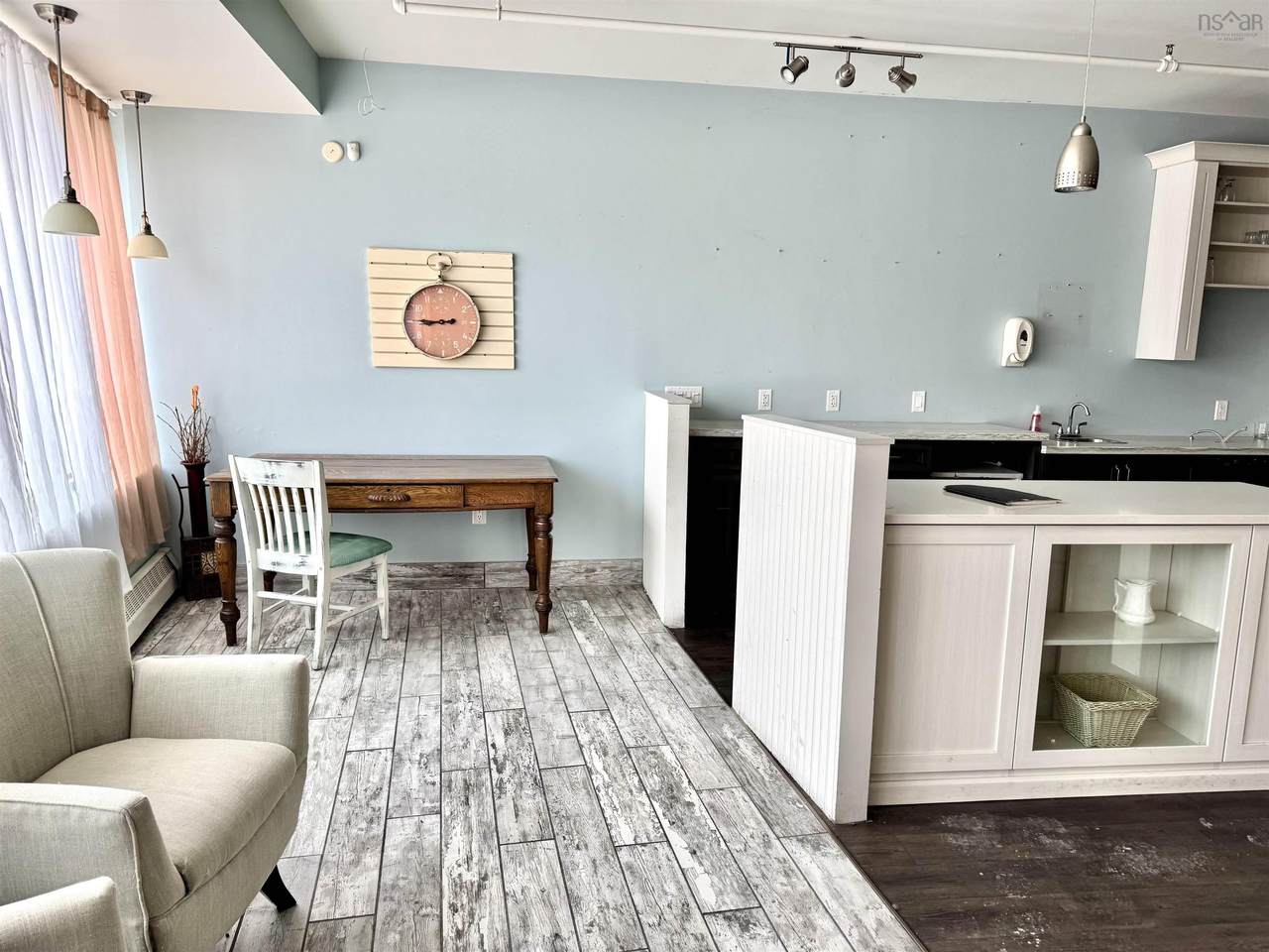 https://bt-photos.global.ssl.fastly.net/novascotia/1280_boomver_1_202609233-2.jpg