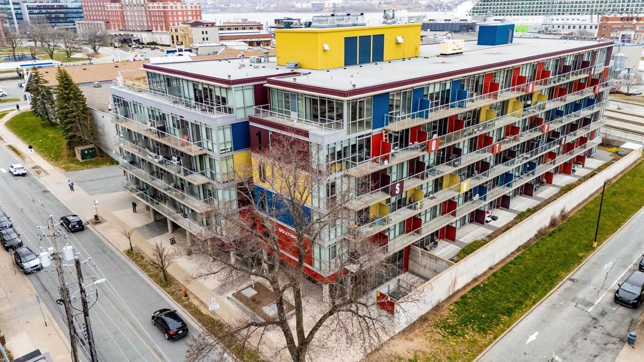1065 Barrington Street - Photo 1