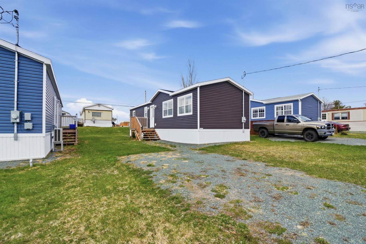 5 Butler Drive - Photo 1