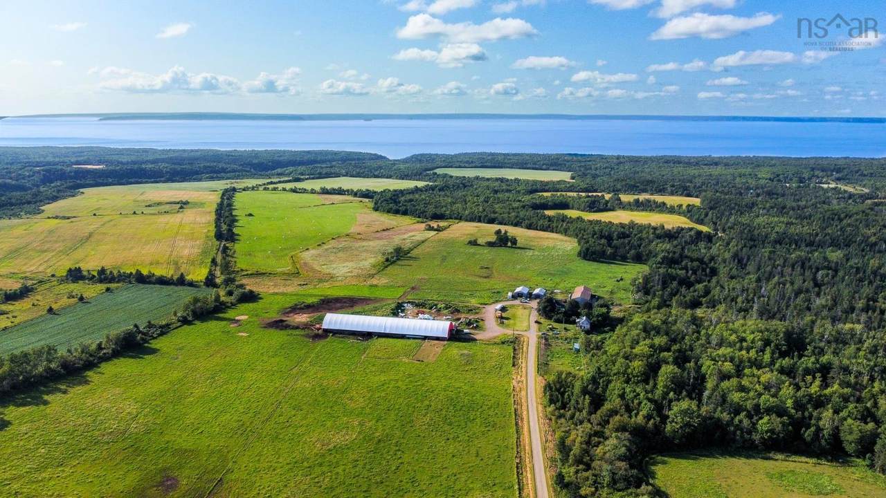 https://bt-photos.global.ssl.fastly.net/novascotia/1280_boomver_1_202609905-2.jpg