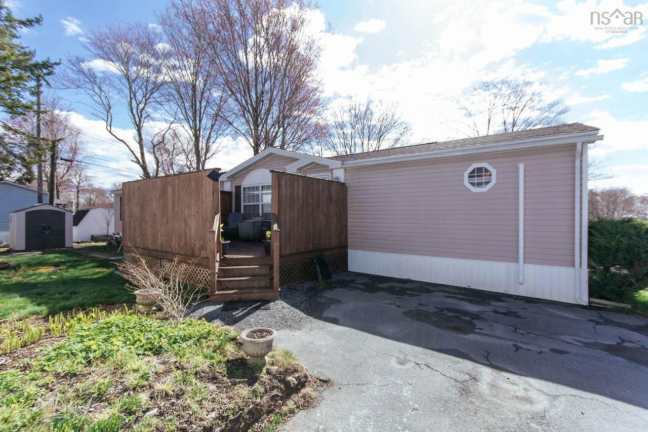 https://bt-photos.global.ssl.fastly.net/novascotia/1280_boomver_1_202610522-2.jpg