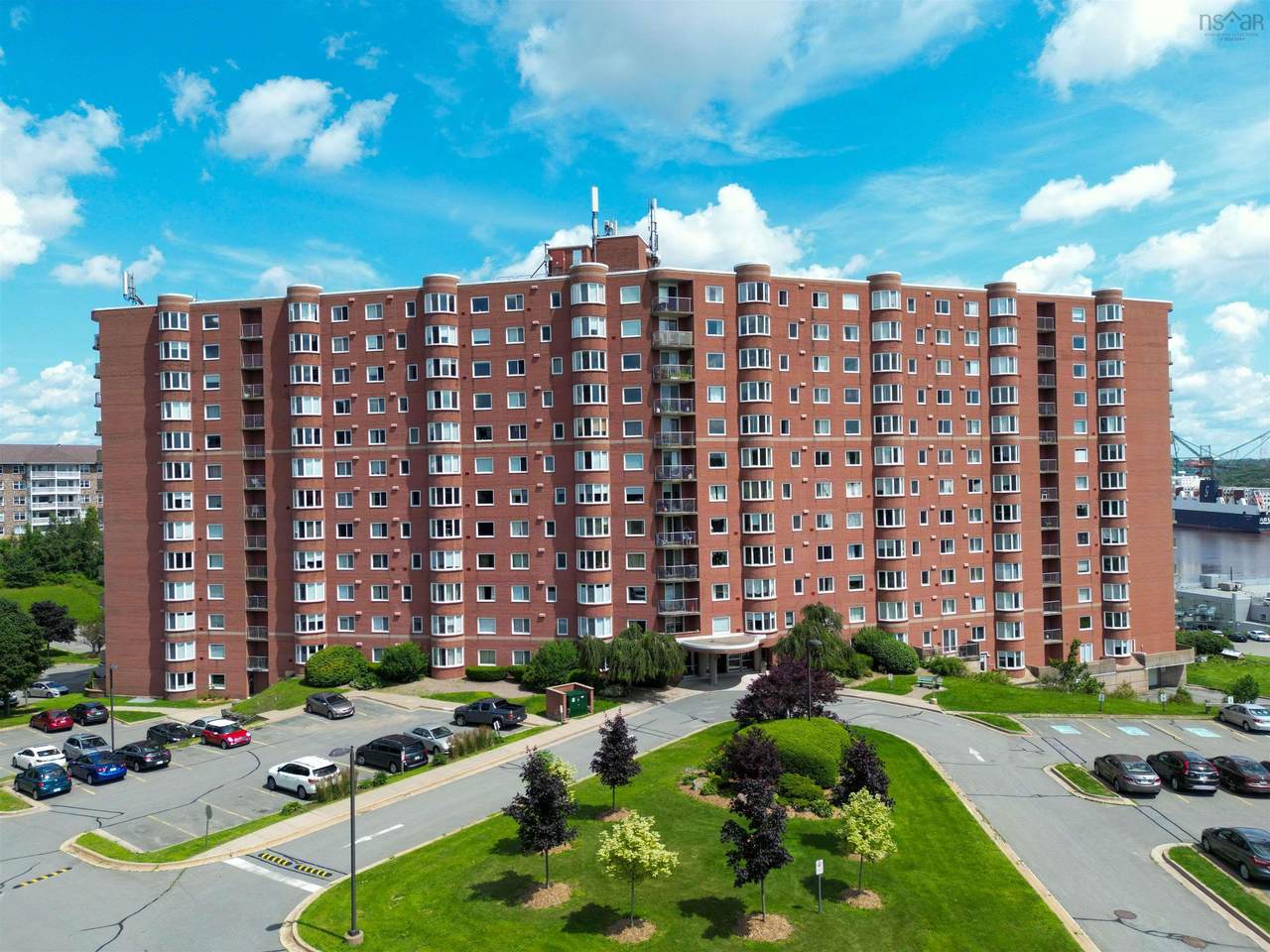 45 Vimy Avenue - Photo 1