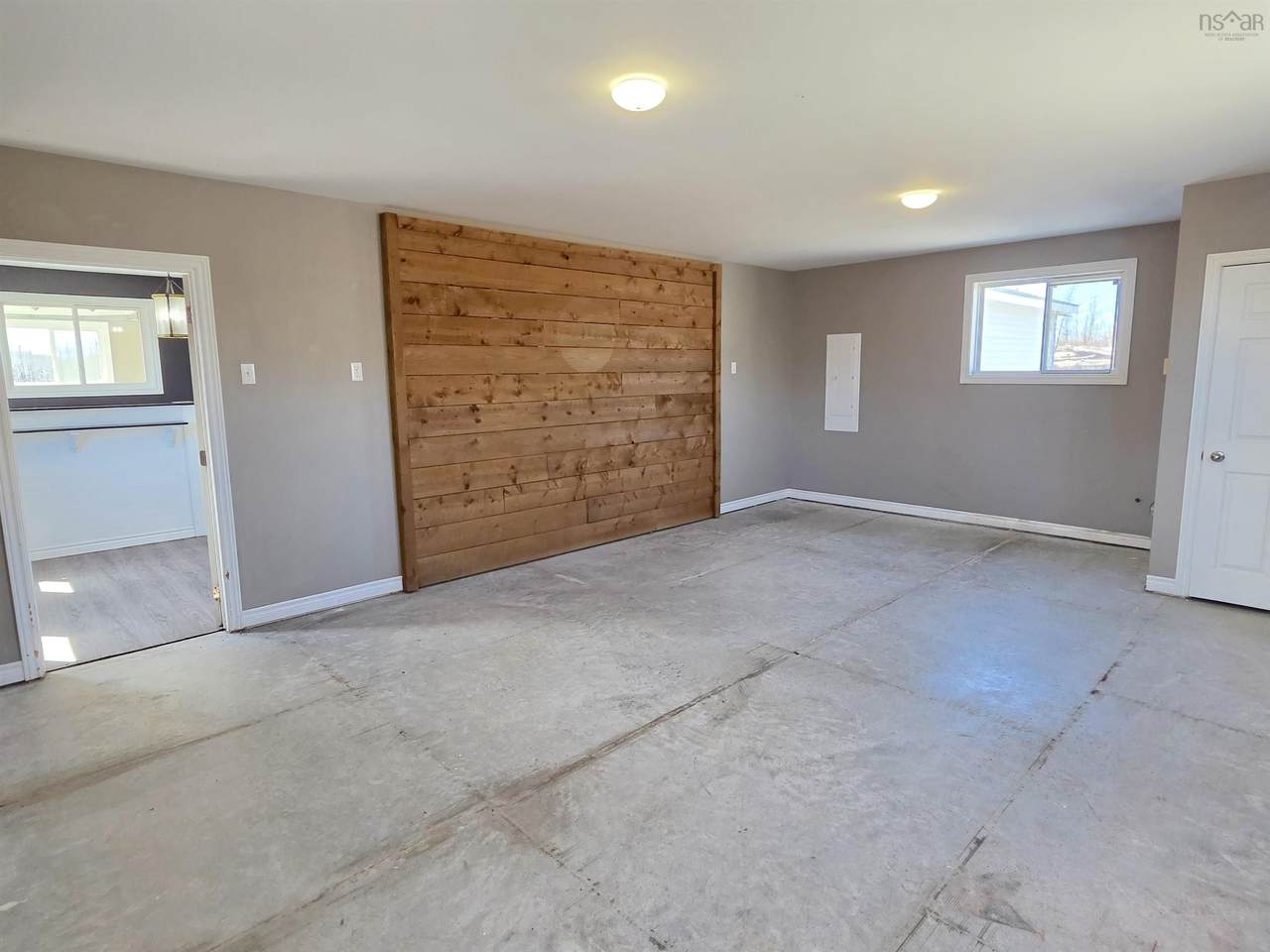 https://bt-photos.global.ssl.fastly.net/novascotia/1280_boomver_1_202611076-2.jpg
