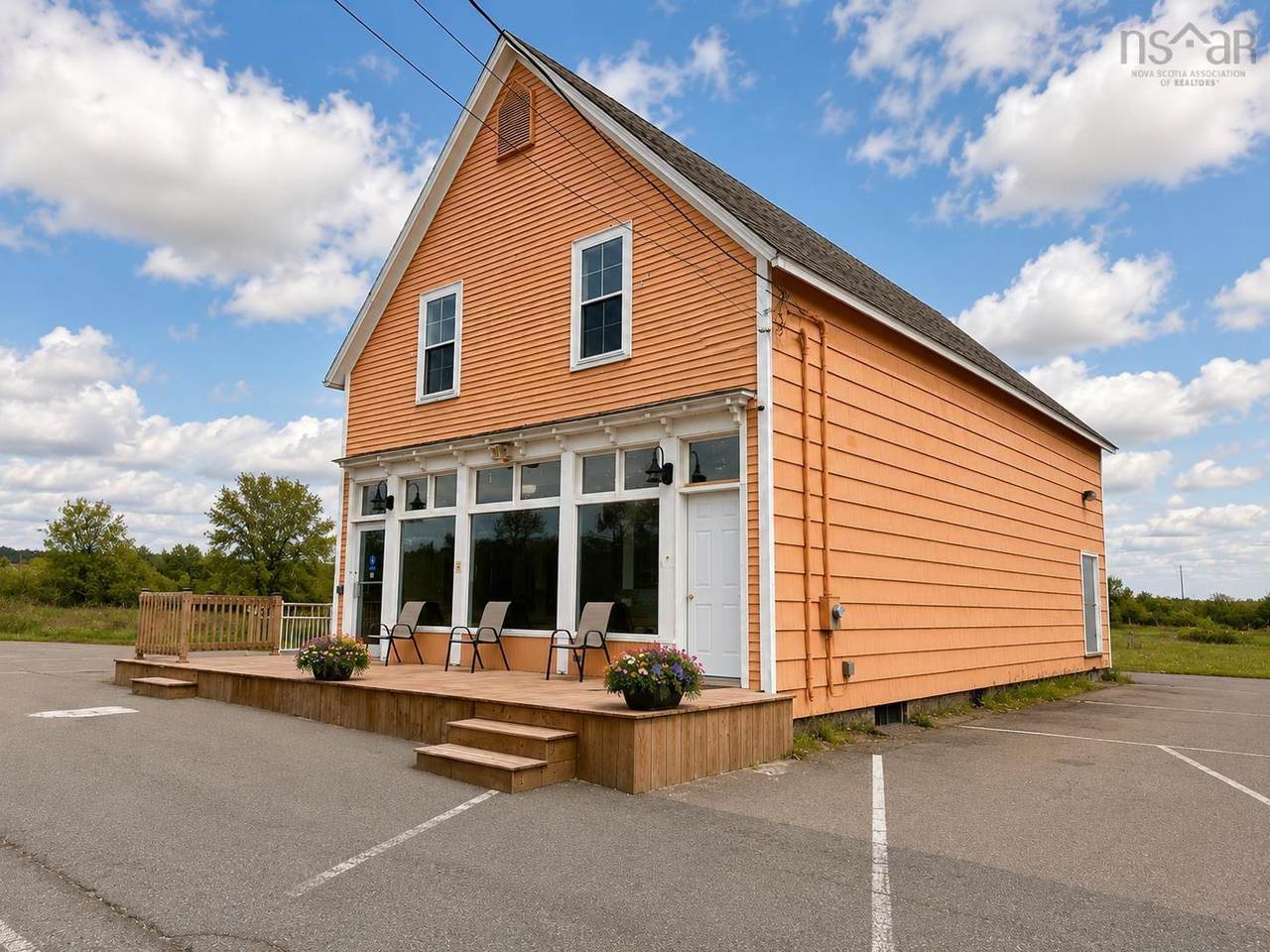 https://bt-photos.global.ssl.fastly.net/novascotia/1280_boomver_1_202611382-2.jpg
