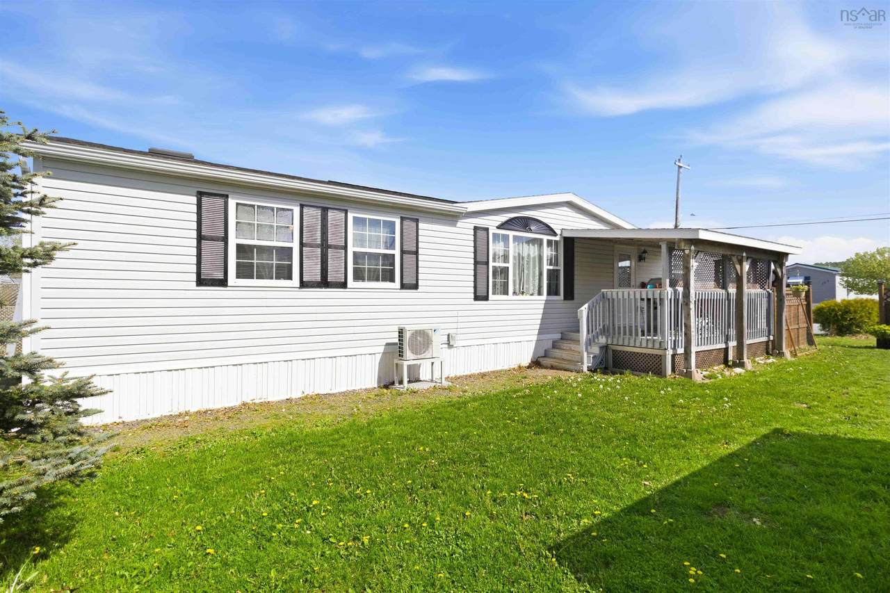 141 Haven Drive - Photo 1
