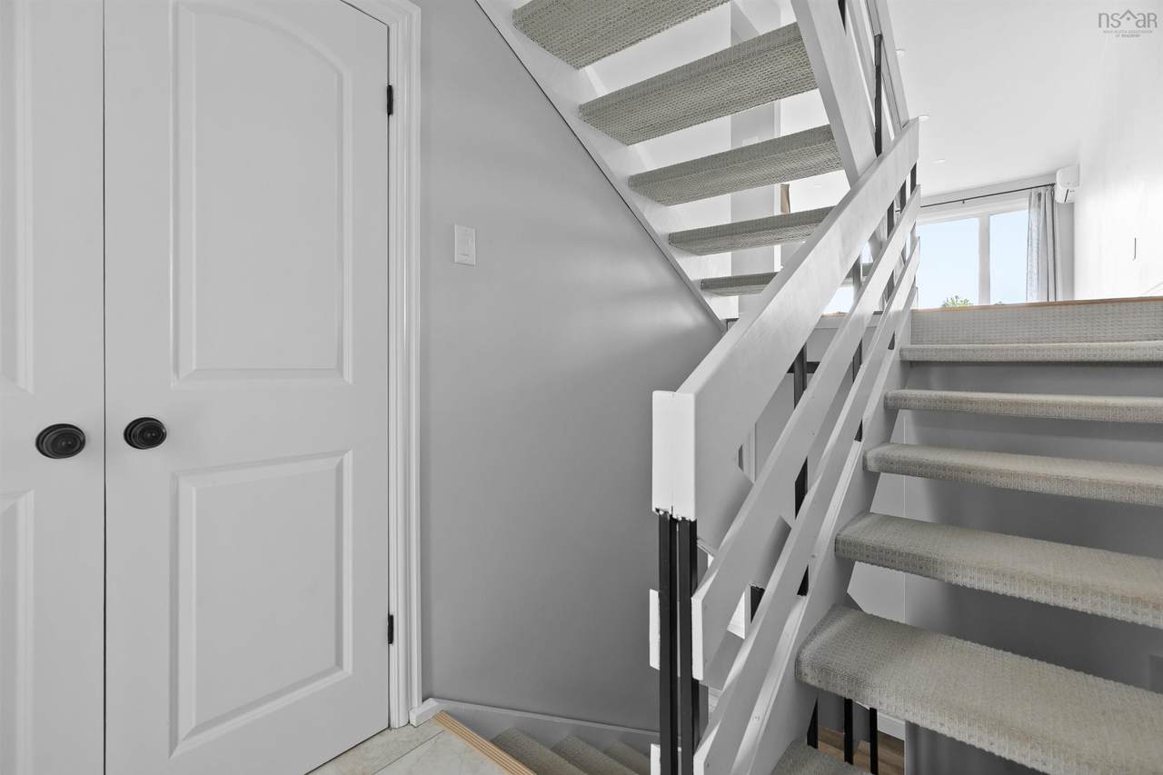 https://bt-photos.global.ssl.fastly.net/novascotia/1280_boomver_2_202612385-2.jpg