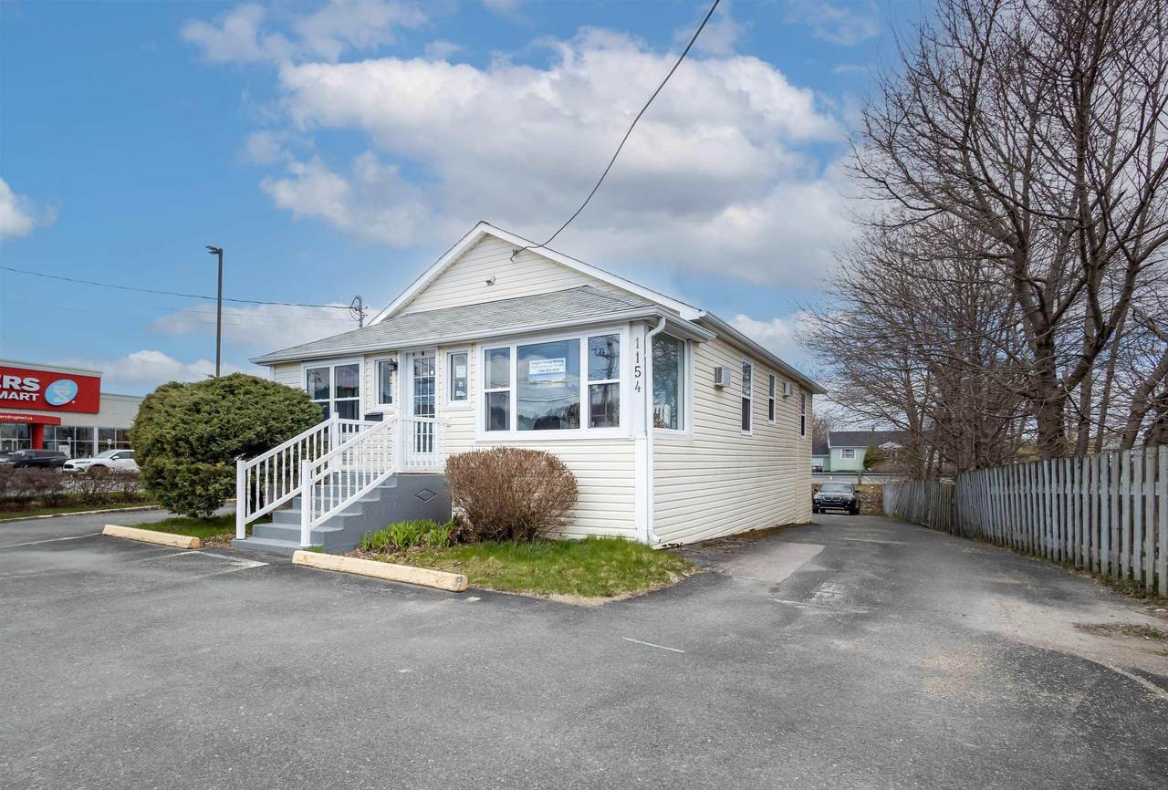 1154 Kings Road - Photo 1