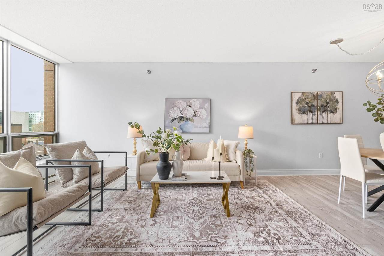 1465 Brenton Street - Photo 1