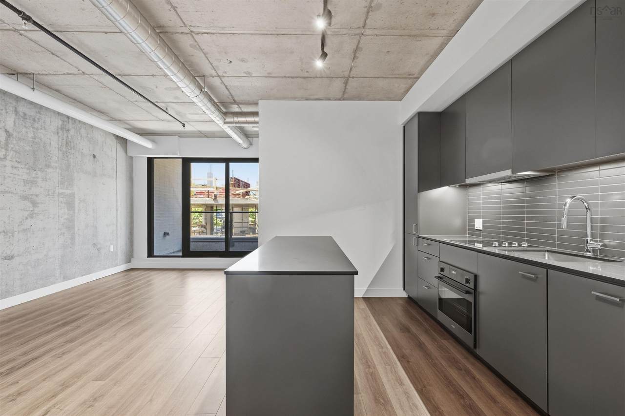 https://bt-photos.global.ssl.fastly.net/novascotia/1280_boomver_1_202613456-2.jpg