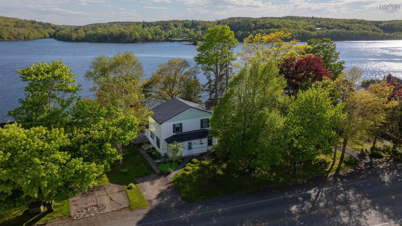 22676 Highway 7 - Photo 1