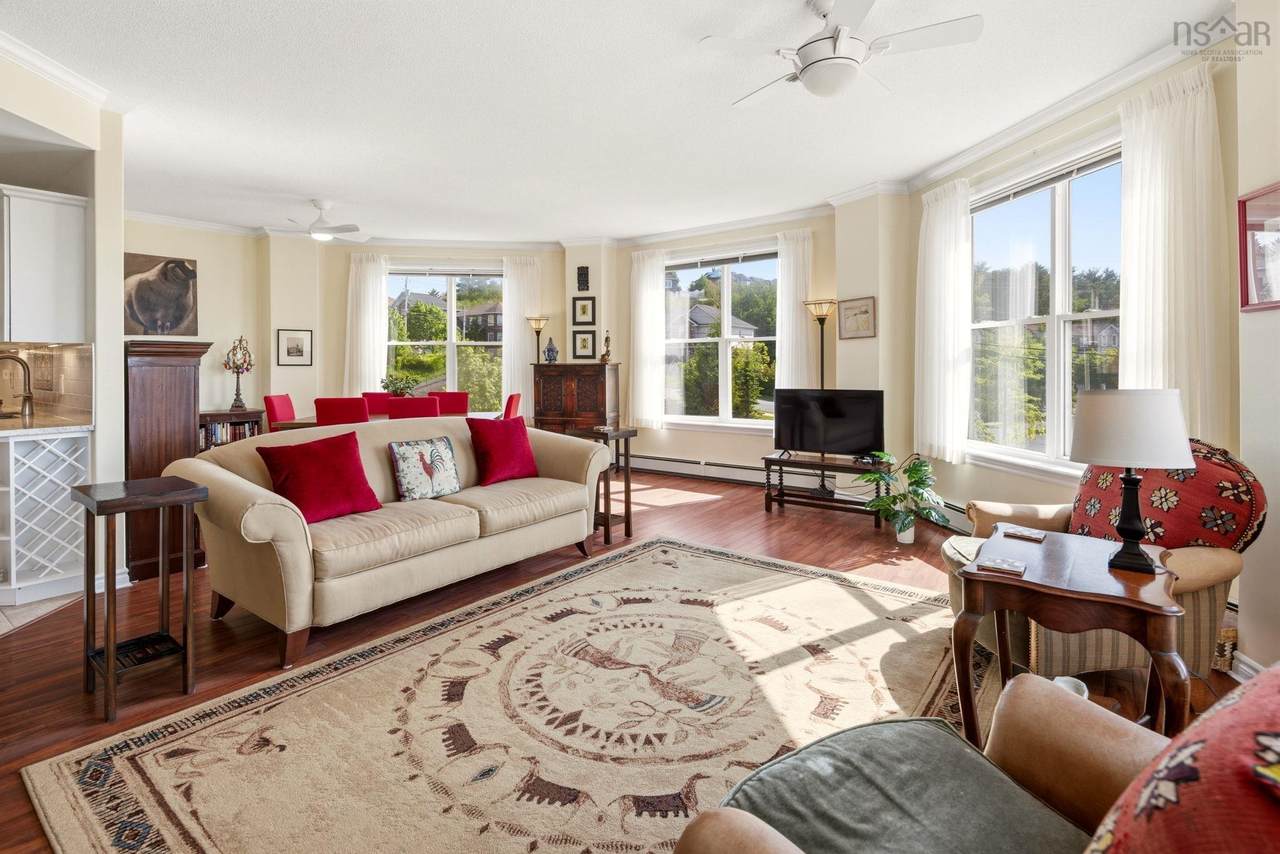 120 Southgate Drive - Photo 1
