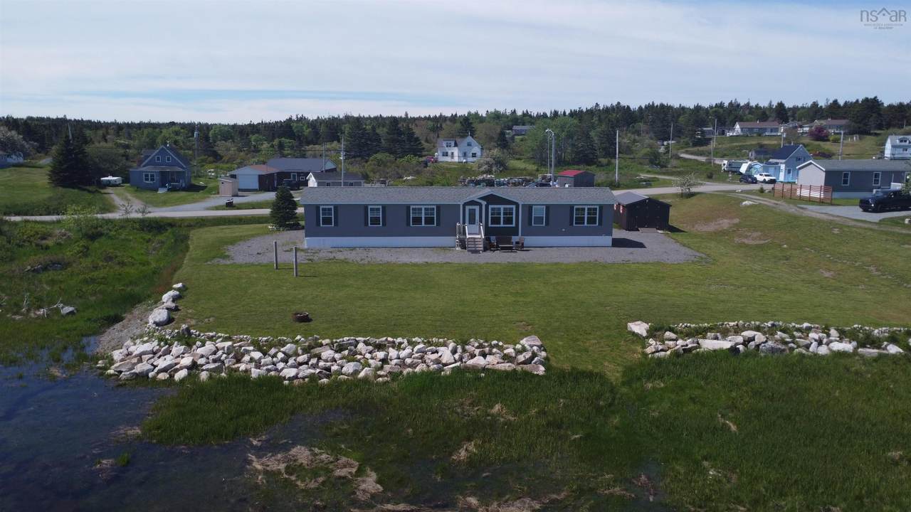 1071 Dover Road - Photo 1