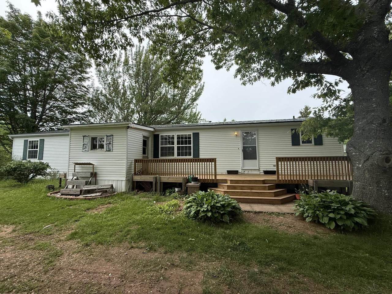 1061 Mountain Road - Photo 1