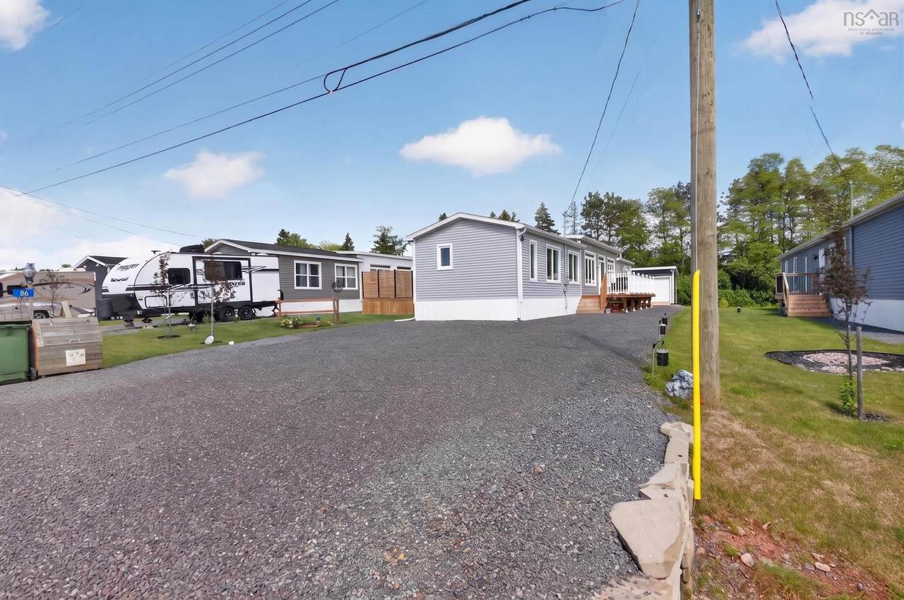 https://bt-photos.global.ssl.fastly.net/novascotia/1280_boomver_1_202615582-2.jpg