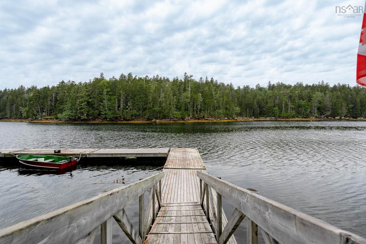 https://bt-photos.global.ssl.fastly.net/novascotia/1280_boomver_1_202616000-2.jpg