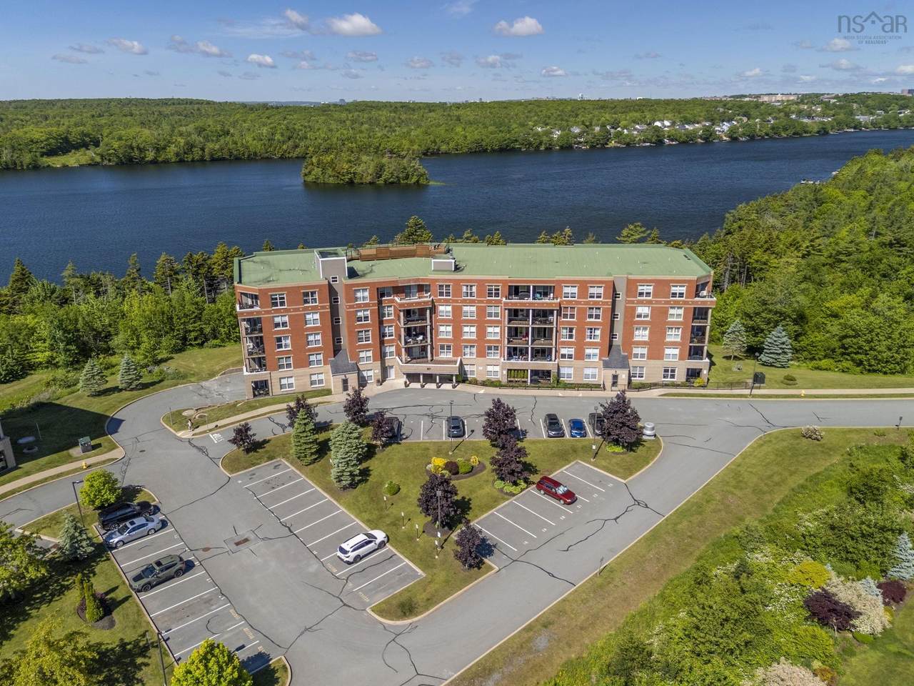 https://bt-photos.global.ssl.fastly.net/novascotia/1280_boomver_1_202616246-2.jpg