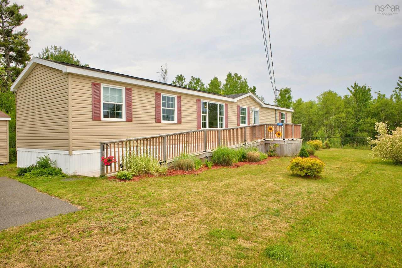1047 Glen Forest Drive - Photo 1