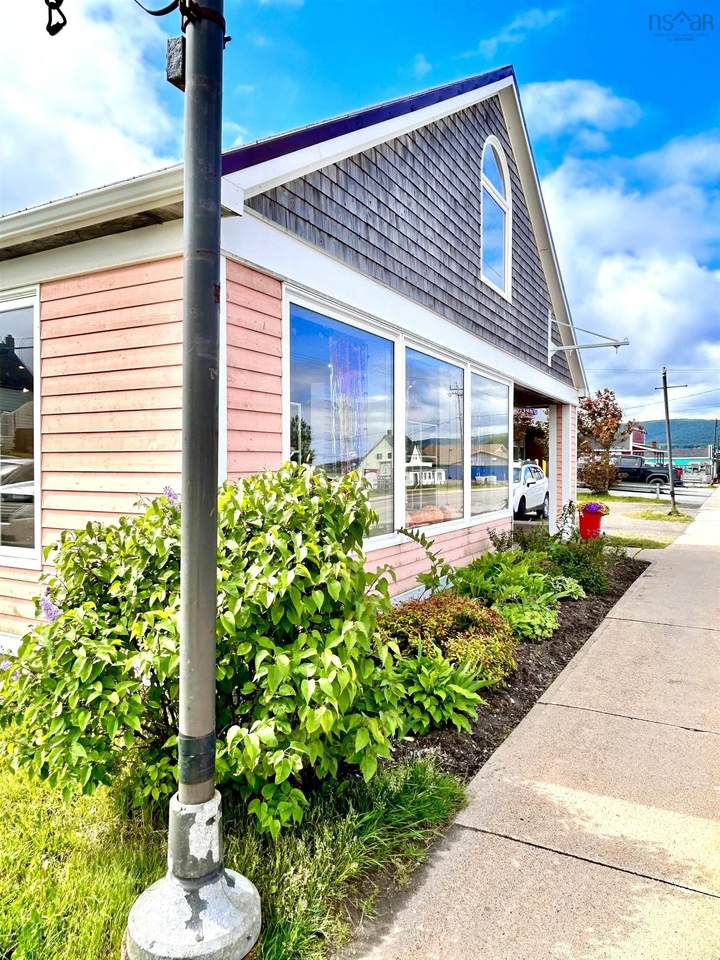 https://bt-photos.global.ssl.fastly.net/novascotia/1280_boomver_1_202616872-2.jpg