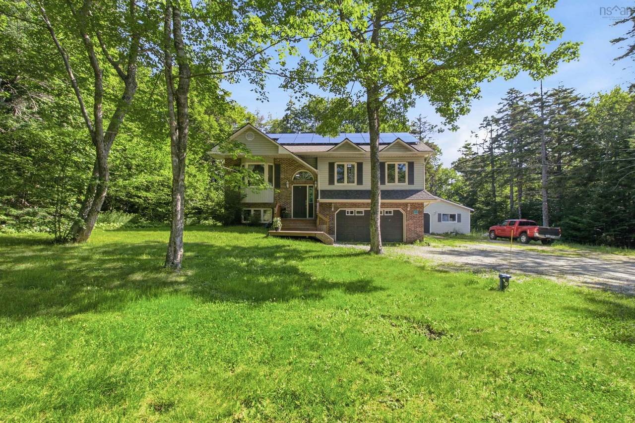 45 Rockcliffe Crescent - Photo 1