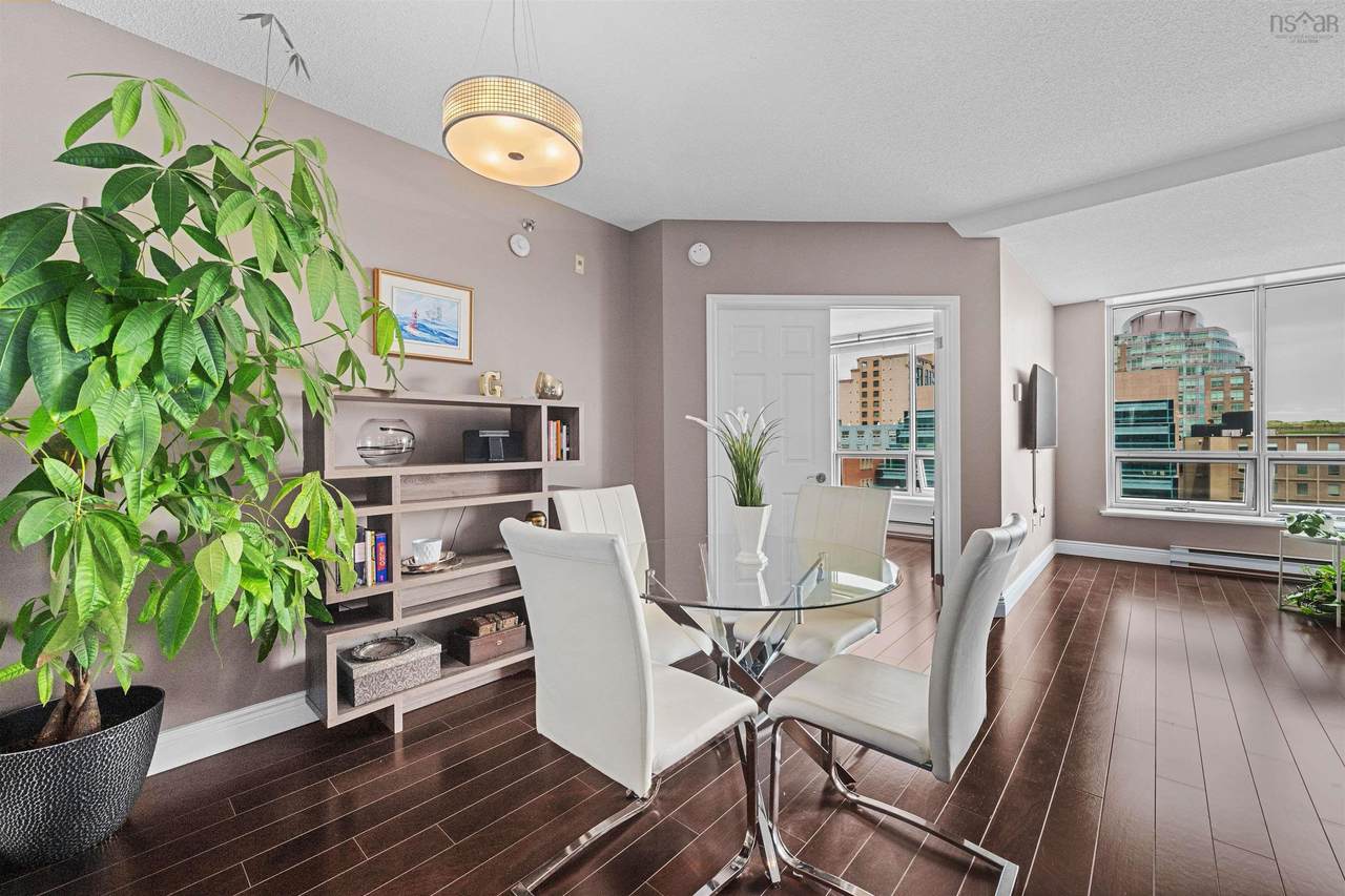 1465 Brenton Street - Photo 1