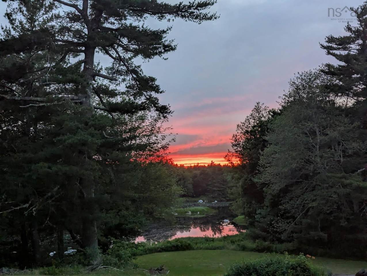 https://bt-photos.global.ssl.fastly.net/novascotia/1280_boomver_1_202617215-2.jpg