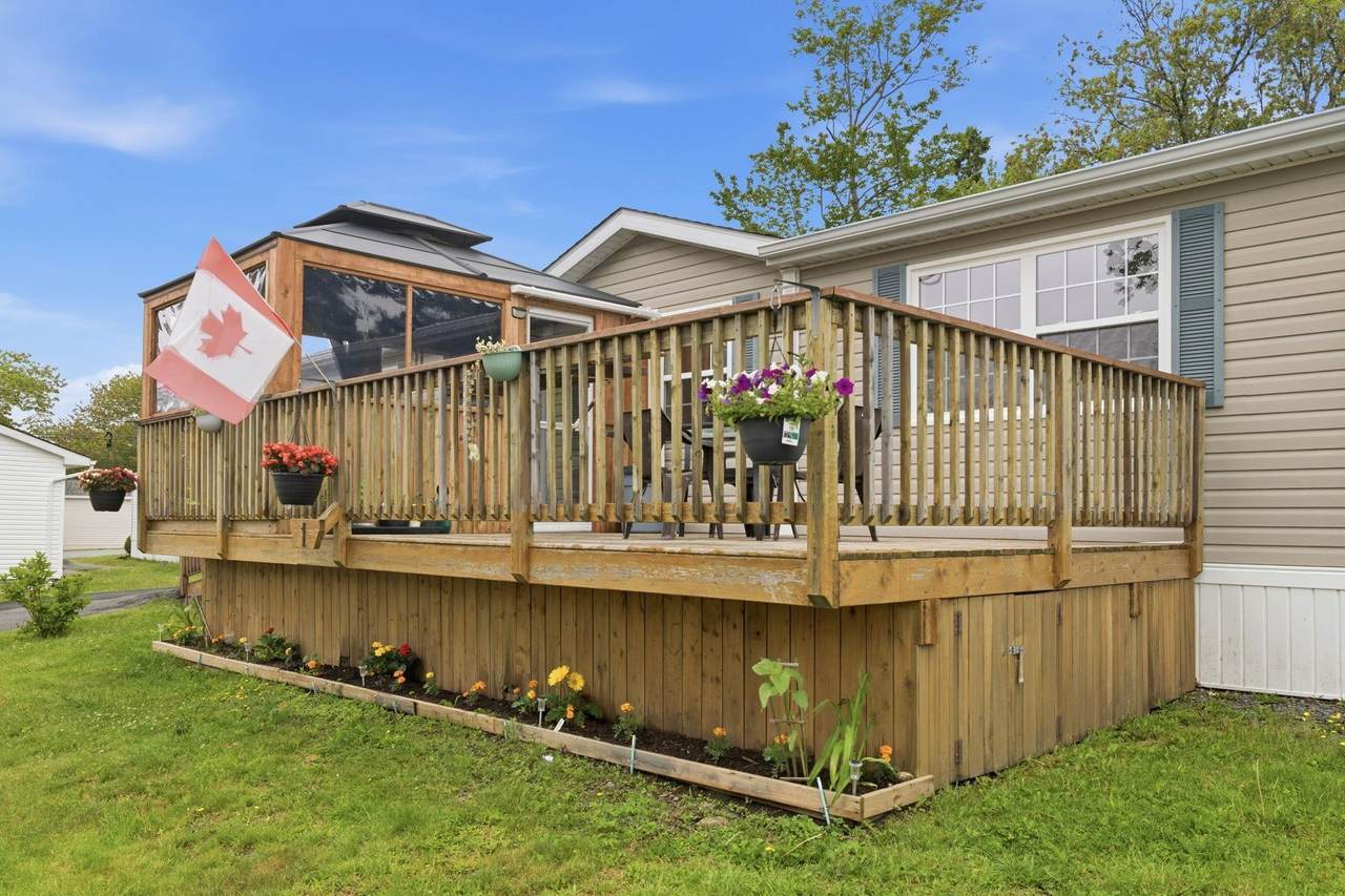 https://bt-photos.global.ssl.fastly.net/novascotia/1280_boomver_1_202617401-2.jpg