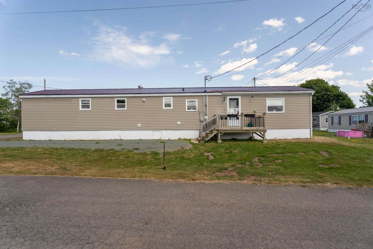 12 Matheson Drive - Photo 1