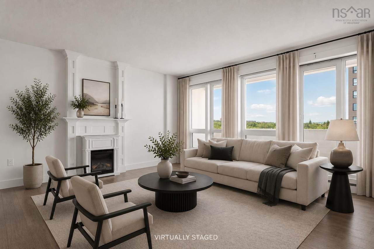 105 Dunbrack Street - Photo 1
