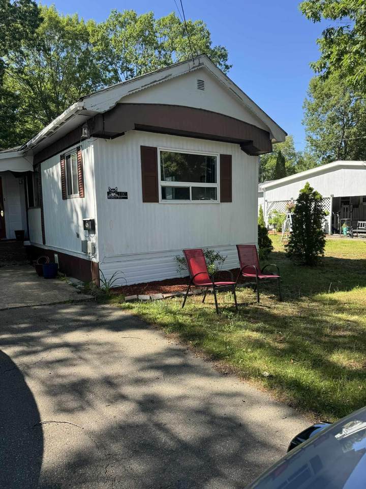 107 Olympic Avenue - Photo 1