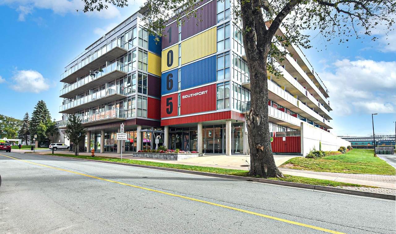 1065 Barrington Street - Photo 1