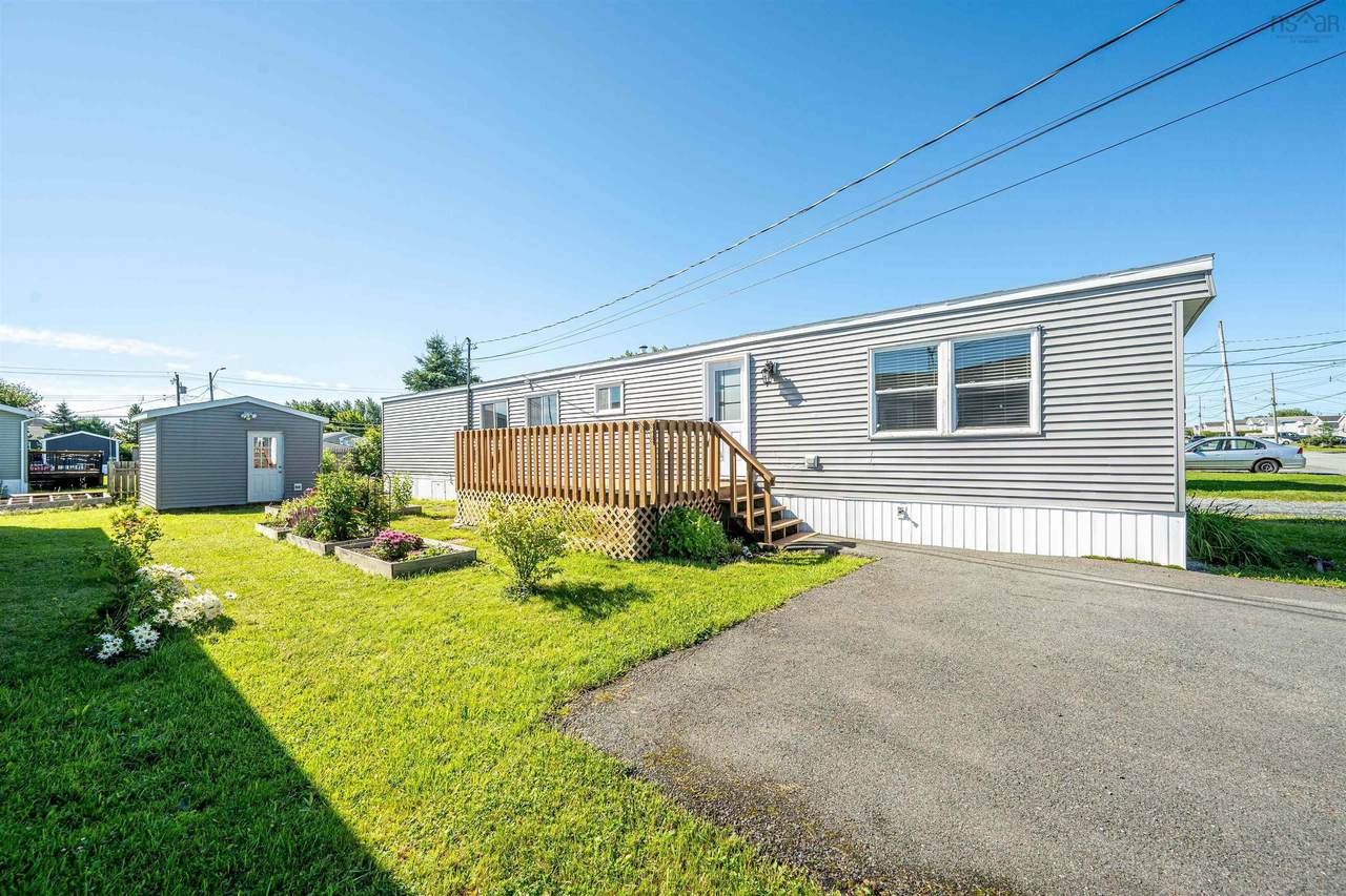 65 Juniper Crescent - Photo 1