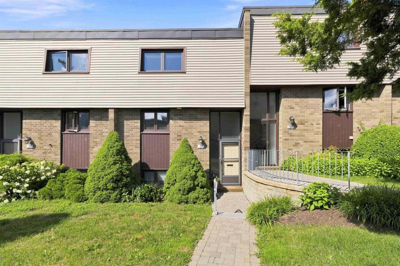 7 Forestside Crescent - Photo 1