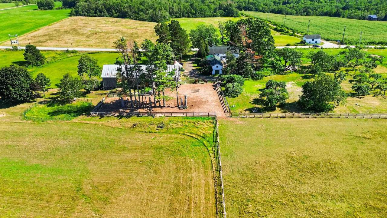 5019 201 Highway - Photo 1