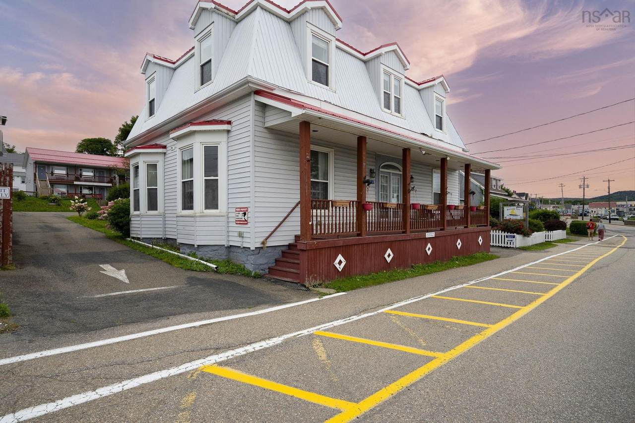https://bt-photos.global.ssl.fastly.net/novascotia/1280_boomver_1_202621187-2.jpg