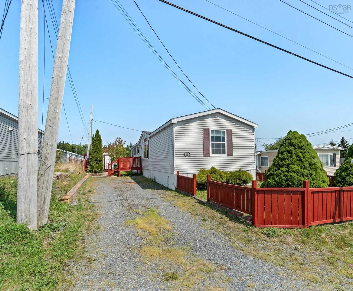 13 Bonavista Drive - Photo 1