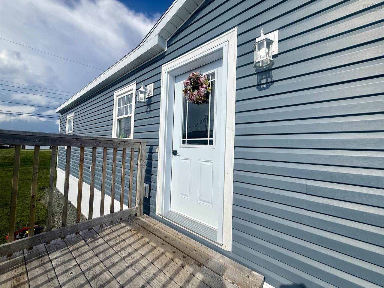 https://bt-photos.global.ssl.fastly.net/novascotia/1280_boomver_1_202621606-2.jpg