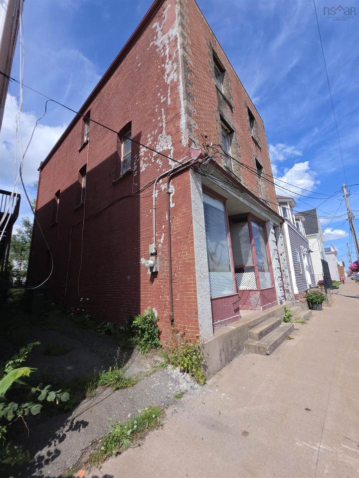 284 Foord Street - Photo 1