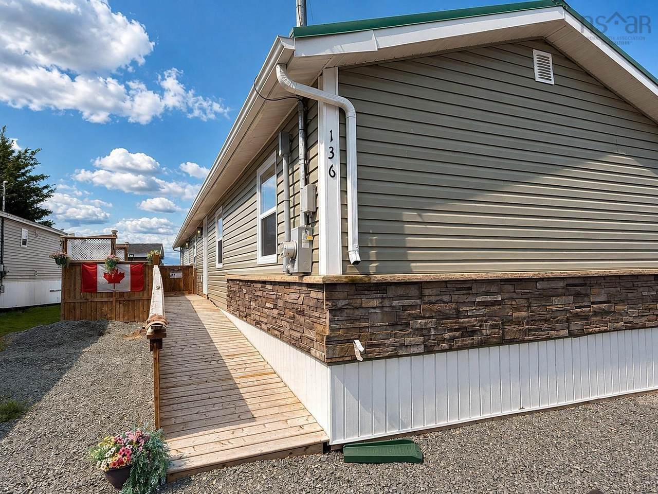 https://bt-photos.global.ssl.fastly.net/novascotia/1280_boomver_1_202622341-2.jpg