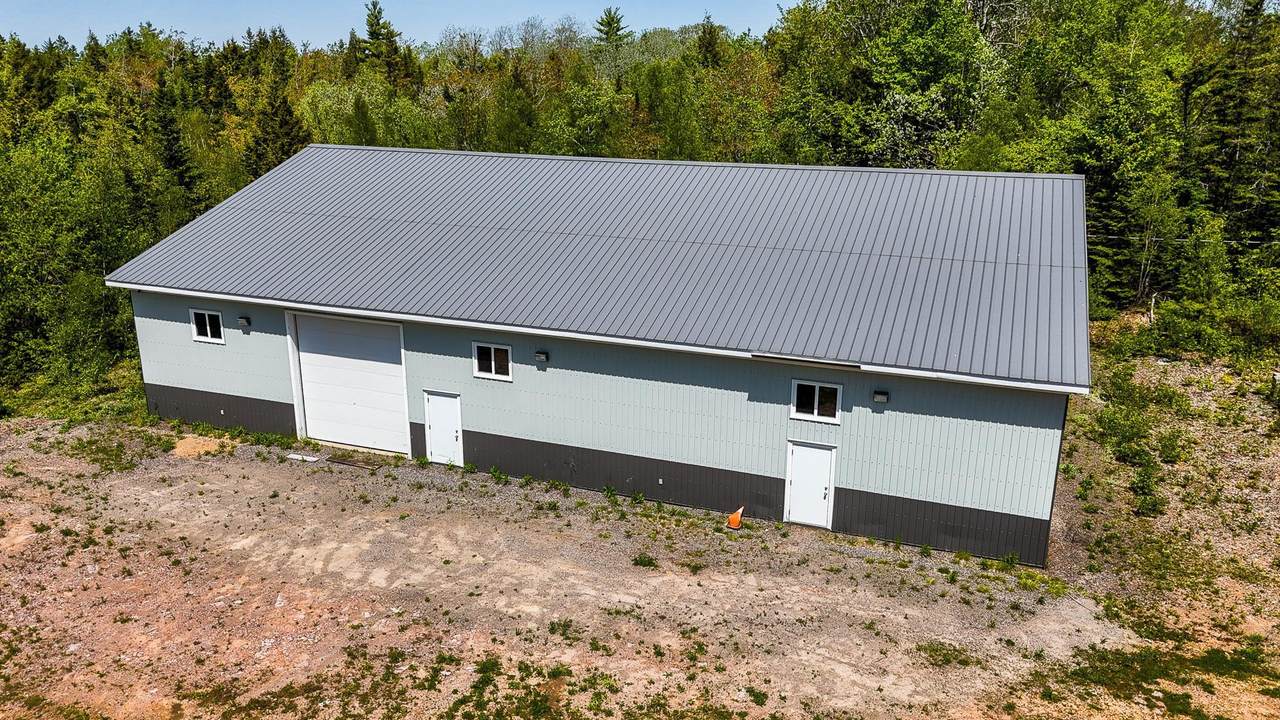 139 New Canaan Road - Photo 1