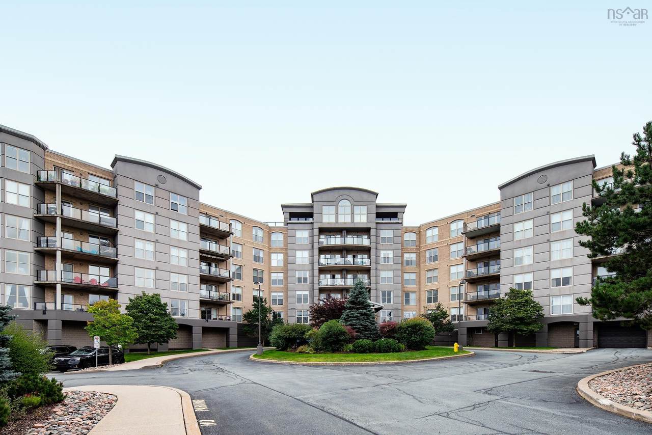 36 Southgate - Photo 1