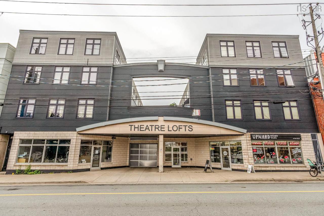 2116 Gottingen Street - Photo 1