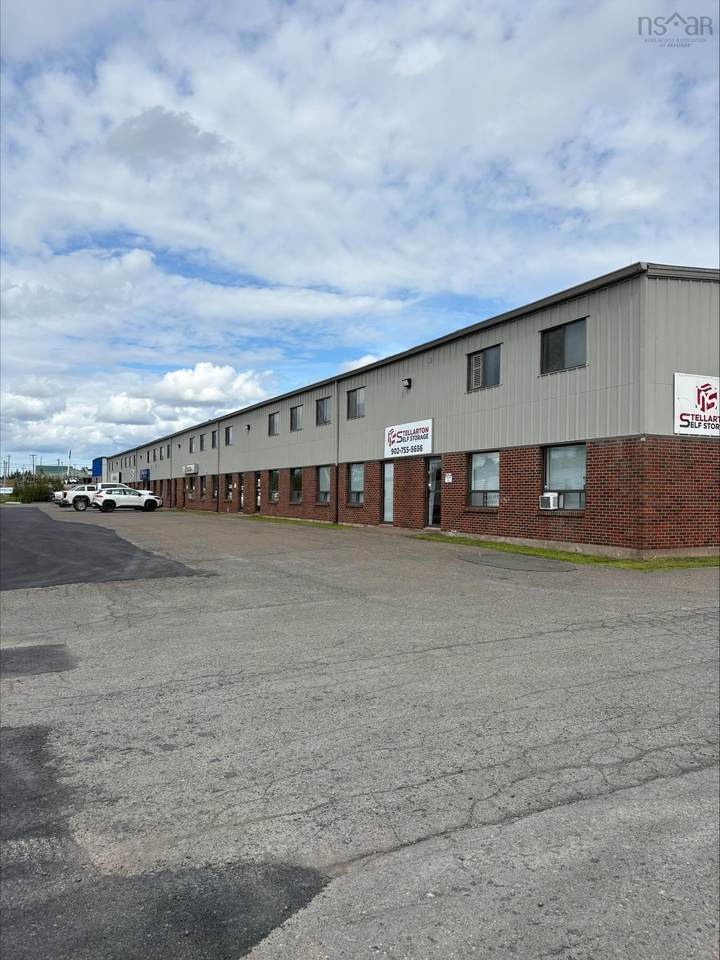 100 Macgregor Avenue - Photo 1