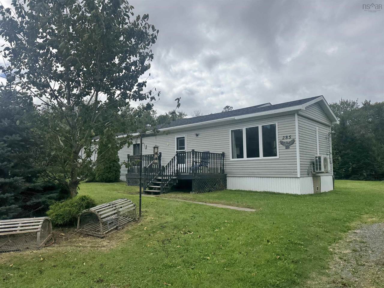 285 Mill Pond Road - Photo 1