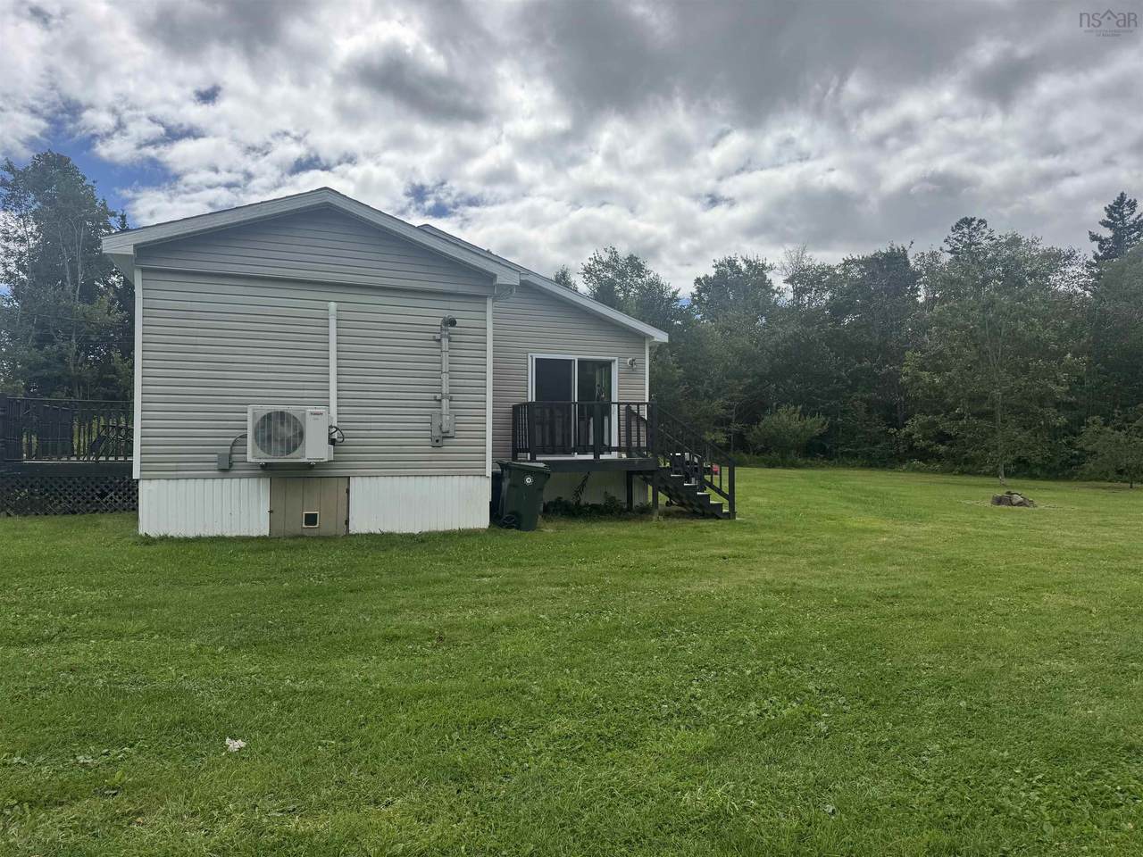 https://bt-photos.global.ssl.fastly.net/novascotia/1280_boomver_1_202623142-2.jpg