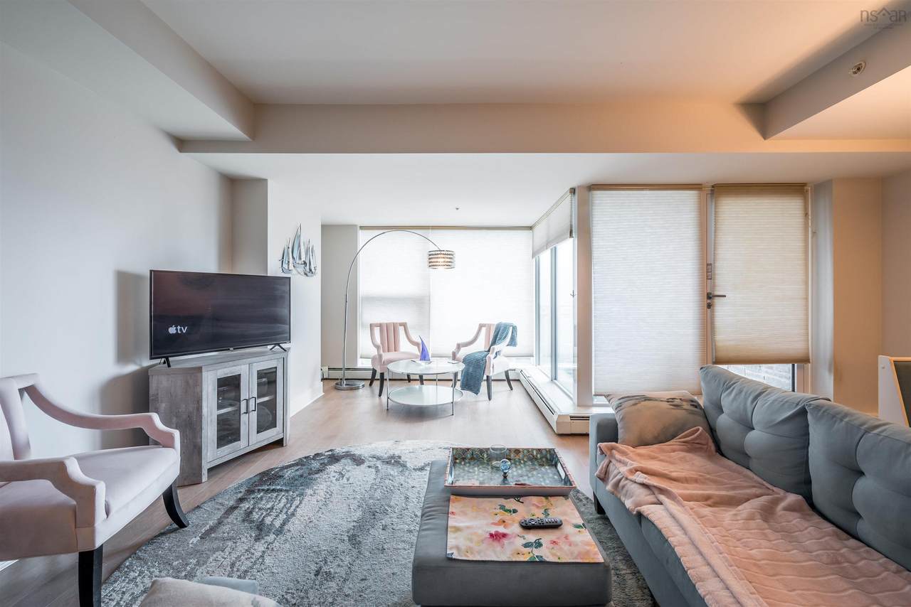 15 Kings Wharf Place - Photo 1
