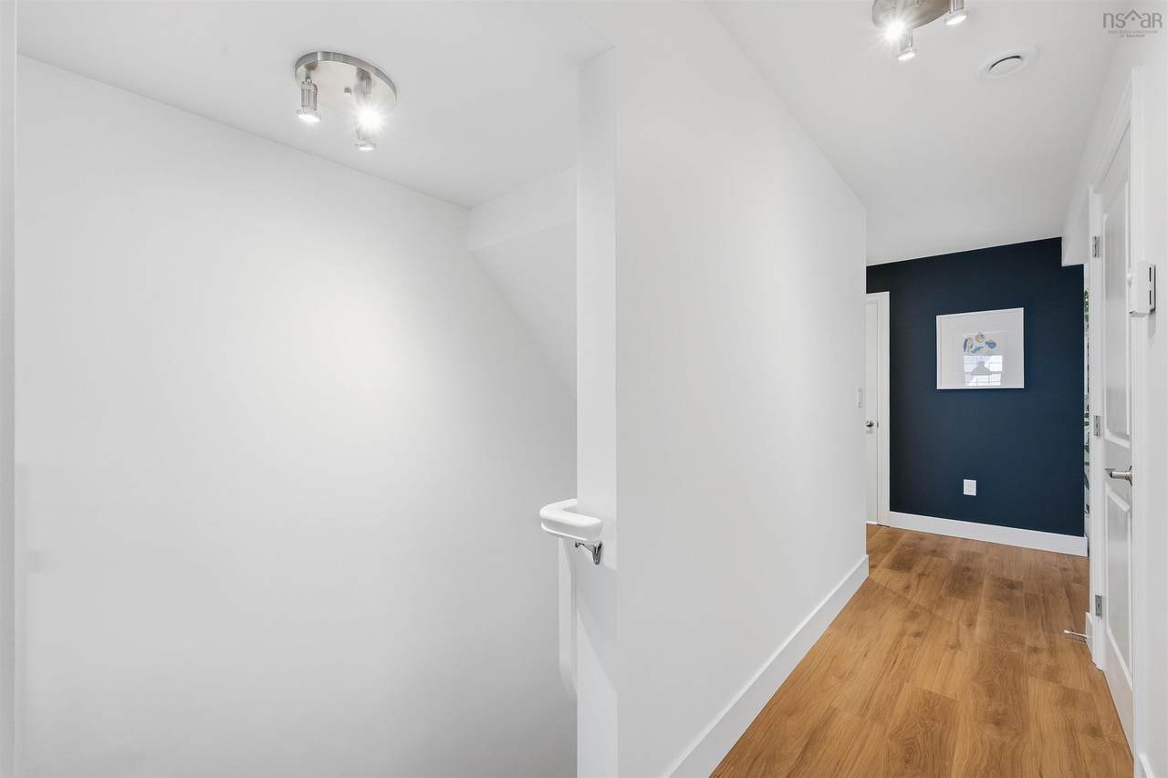 https://bt-photos.global.ssl.fastly.net/novascotia/1280_boomver_1_202623710-2.jpg