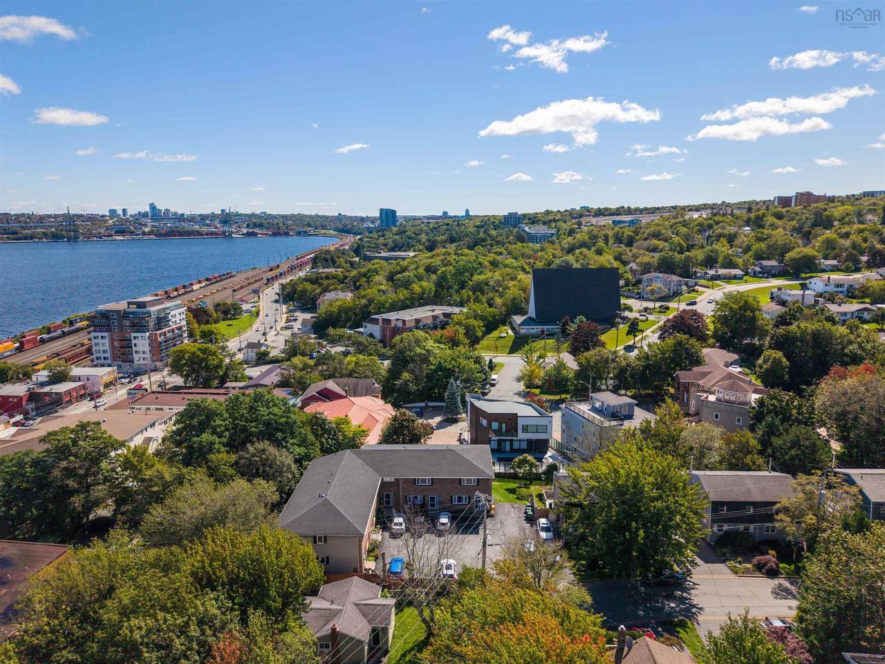 18 A Pioneer Avenue - Photo 1