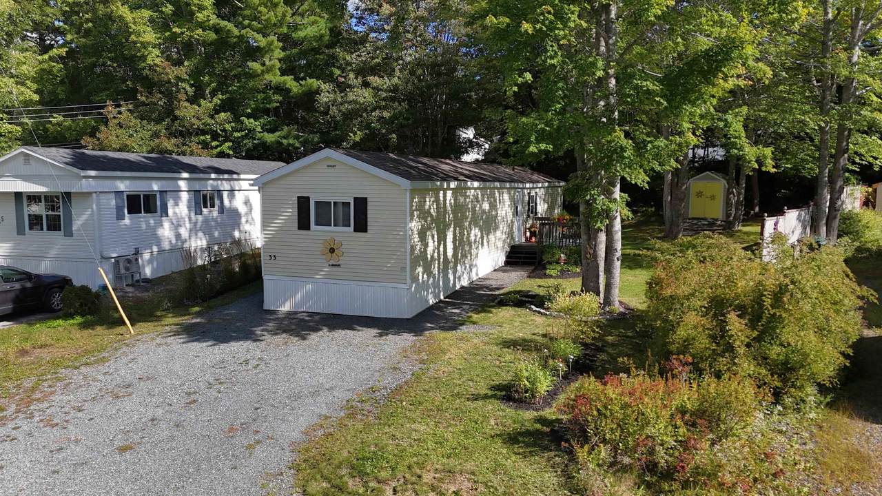 33 Spring Crescent - Photo 1